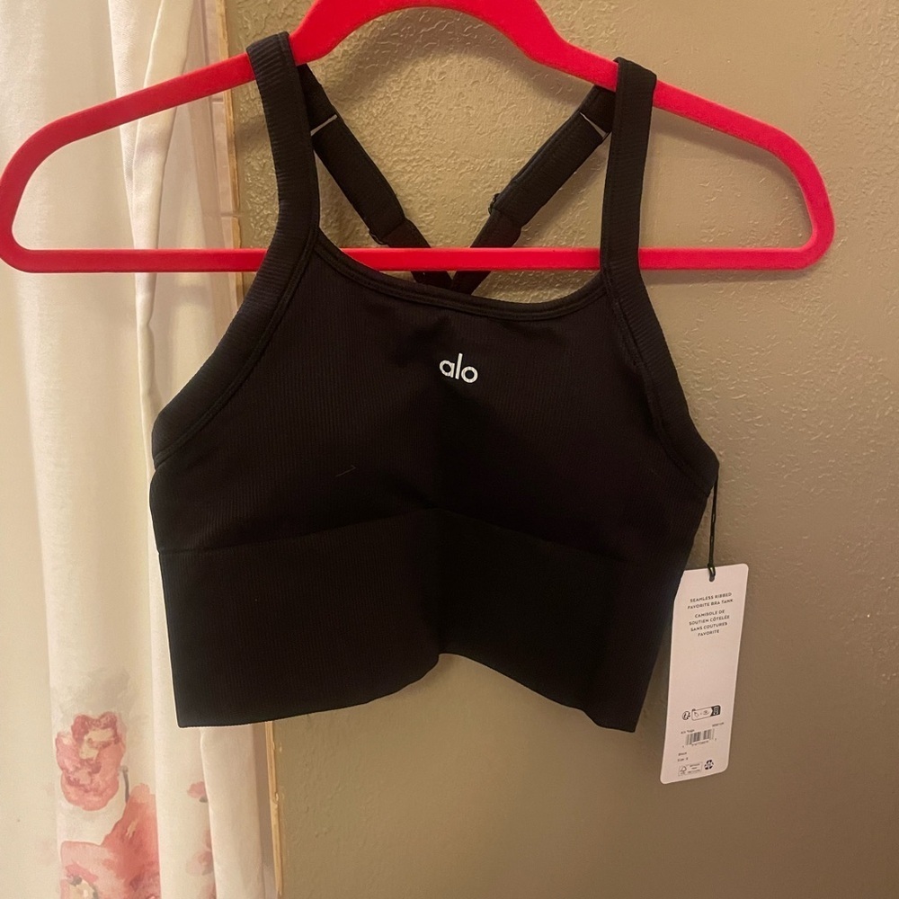 ALO Yoga Seamless Ribbed Favorite Bra Tank Small Black NWT - Picture 5 of 7